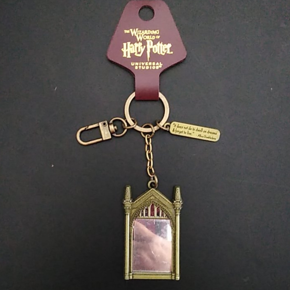 Harry Potter Mirror of Erised keychain